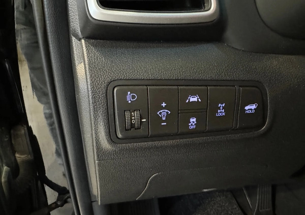 Hyundai Tucson cena 92900 przebieg: 139900, rok produkcji 2018 z Bieruń małe 436